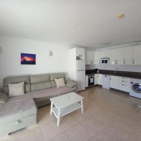 Victoria Court 2 - Lovely Apartment 65 Los Cristianos  Dış mekan fotoğraf