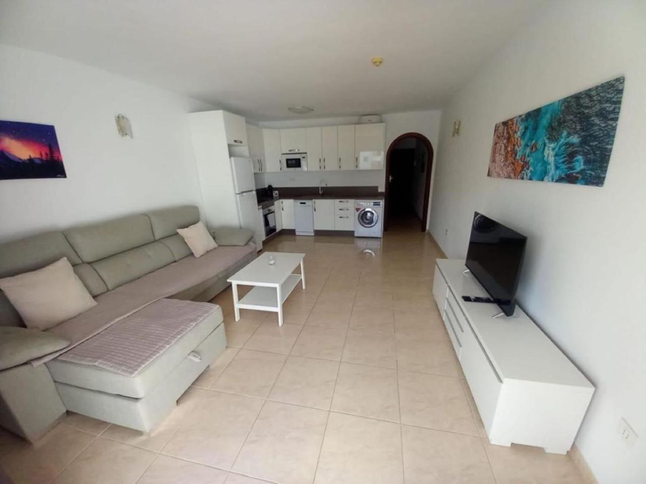 Victoria Court 2 - Lovely Apartment 65 Los Cristianos  Dış mekan fotoğraf